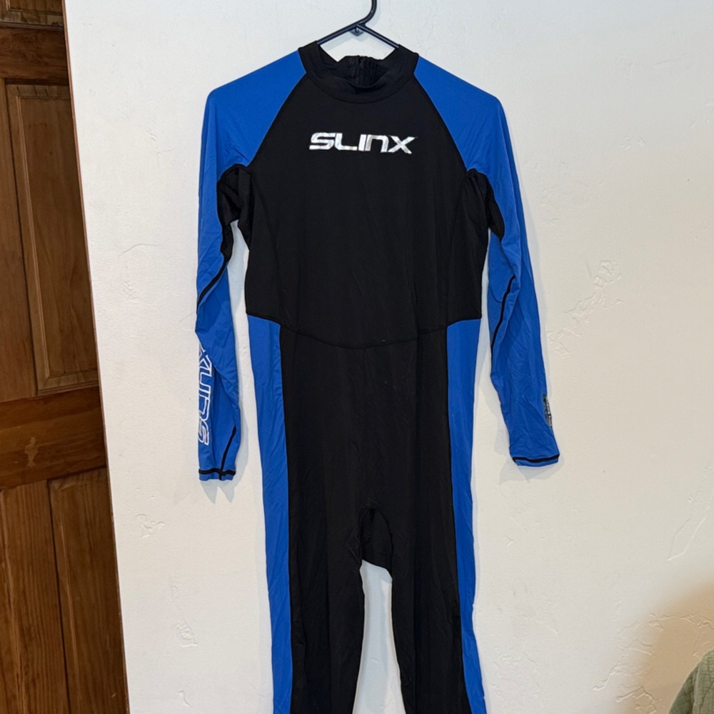 Men's Black and Blue Swim Rashguard
